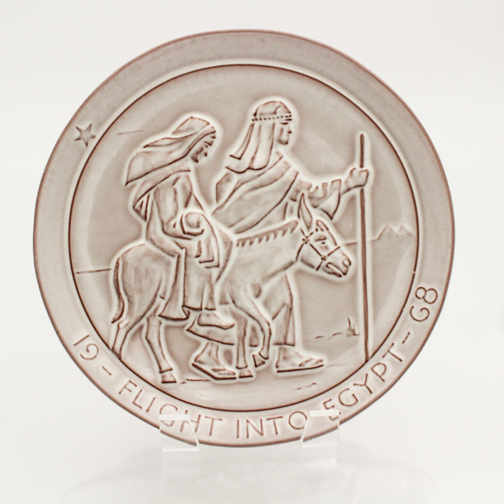Frankoma 1968 Christmas Plate – Flight Into Egypt by John Frank