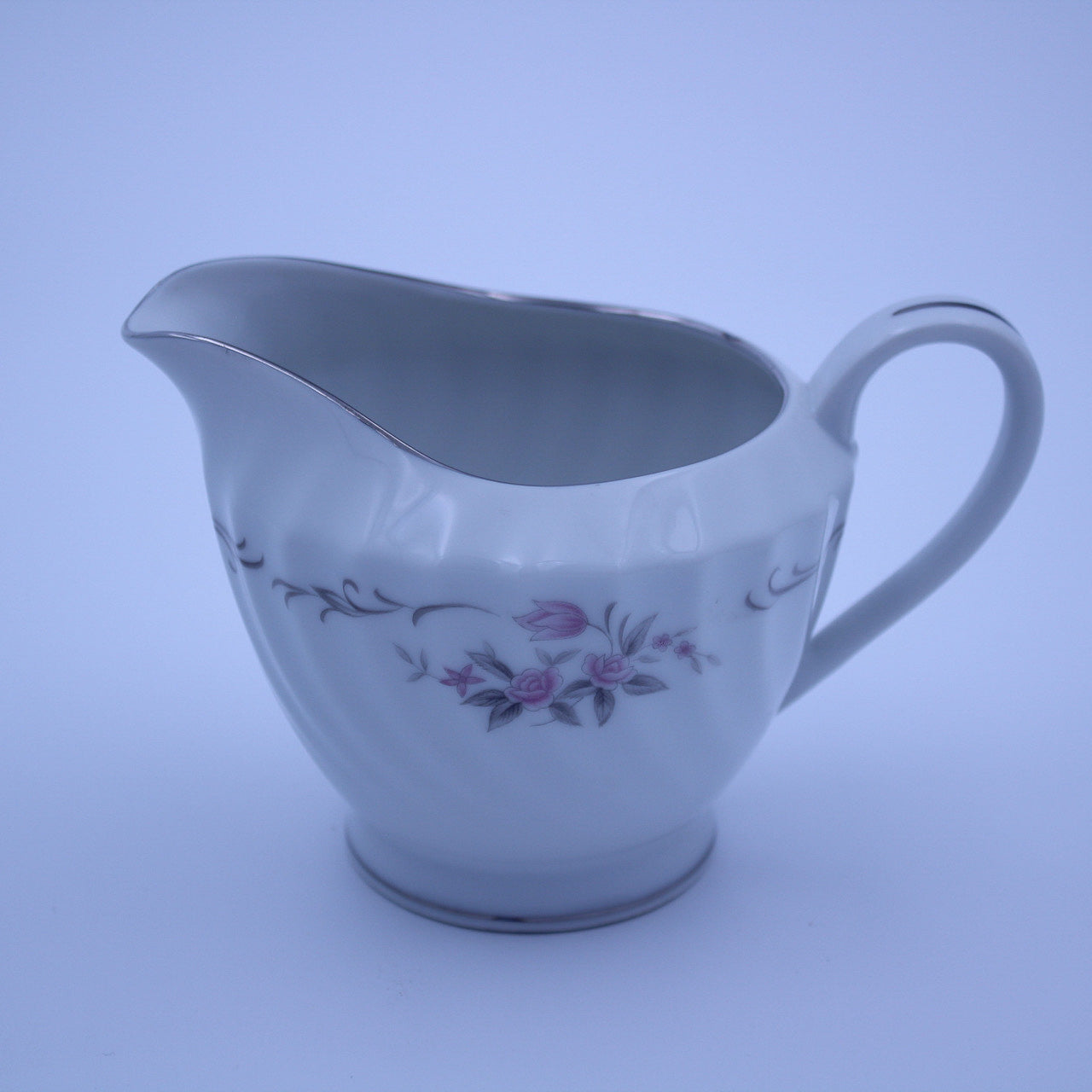 Gold Standard GST1 Porcelain Sugar Creamer – Pink Rosebud Silver Edge Vintage