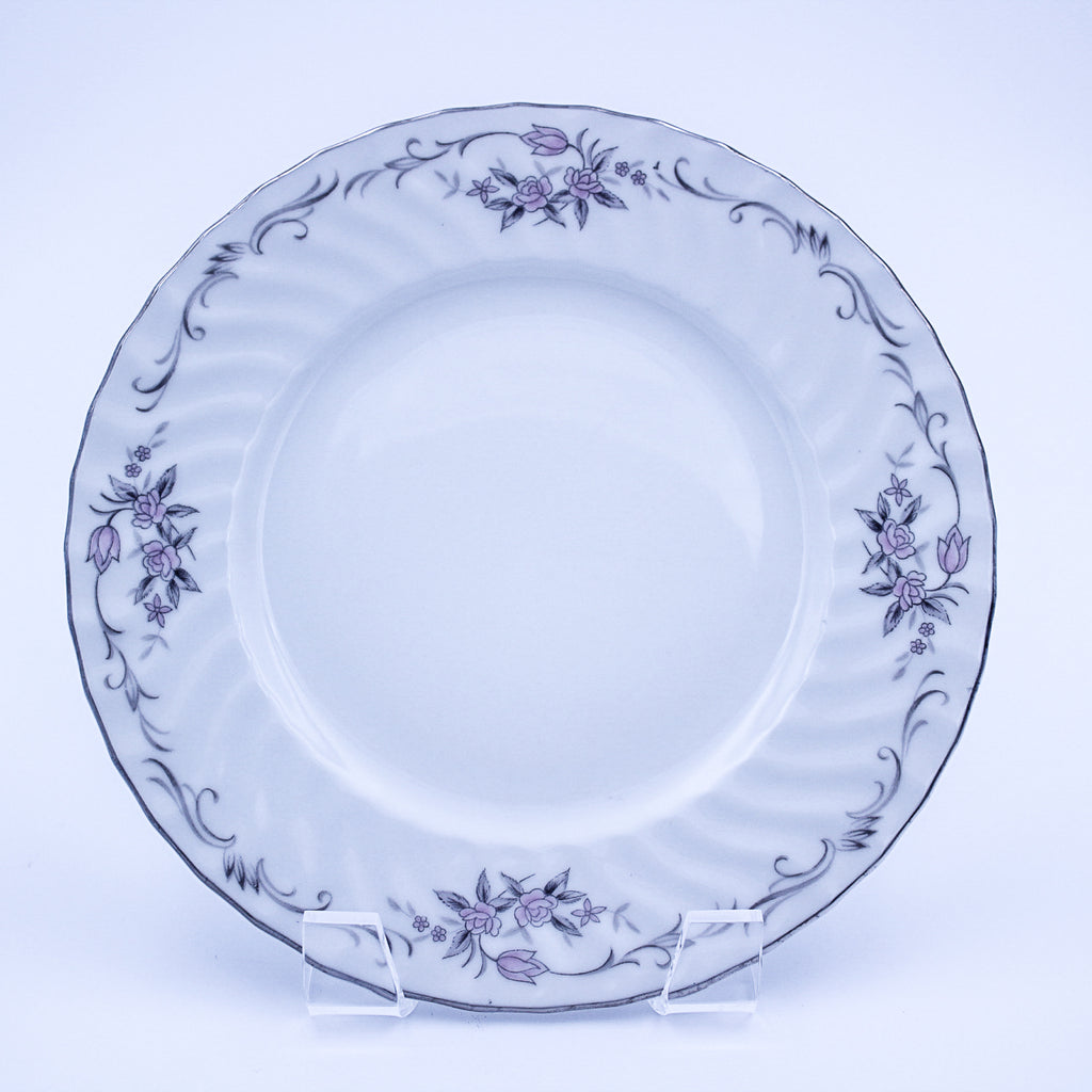Gold Standard GST1 Porcelain Salad Plate – Pink Rosebud Silver Edge Vintage