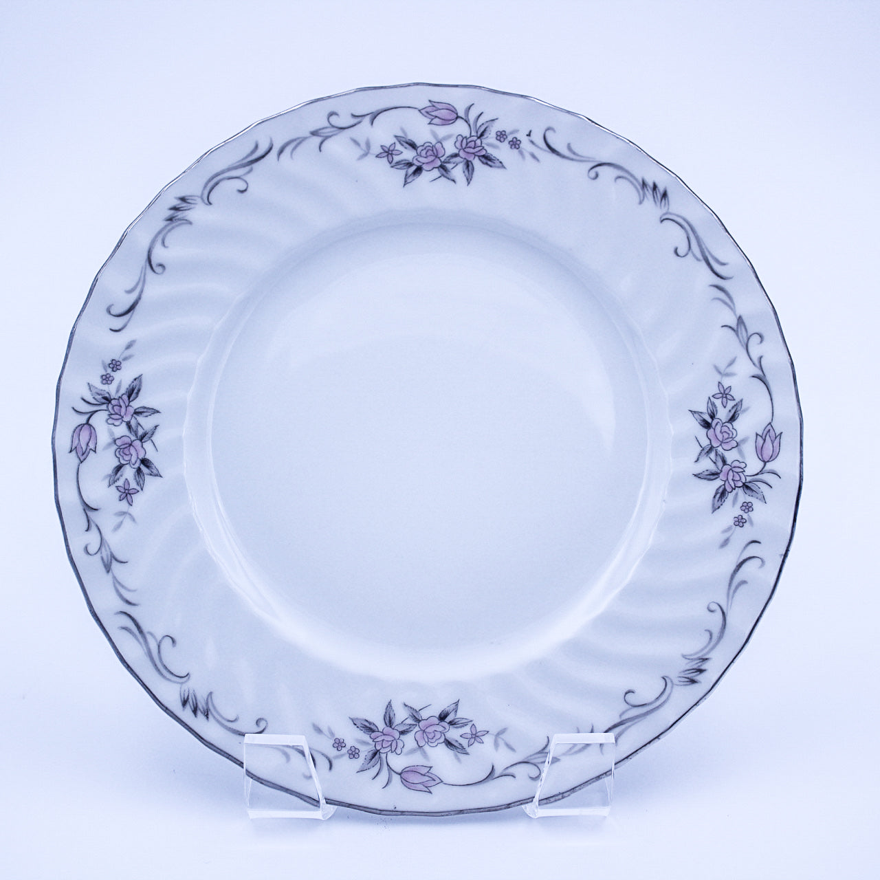 Gold Standard GST1 Porcelain Salad Plate – Pink Rosebud Silver Edge Vintage