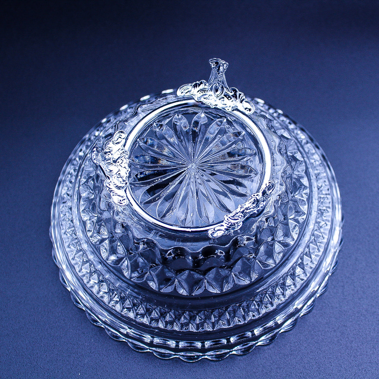 Vintage Anchor Hocking Clear Wexford Glass Bowl with Stand