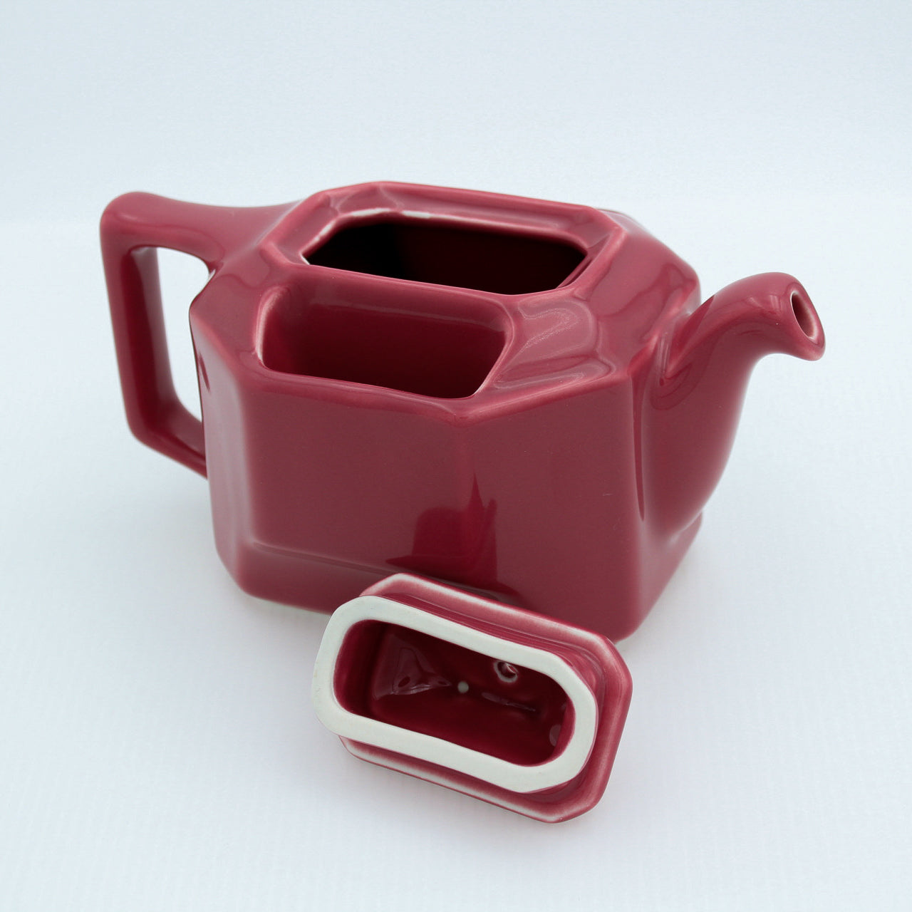 Hall China Pink Teapot – T-Ball 3273 with Tea Bag Holders