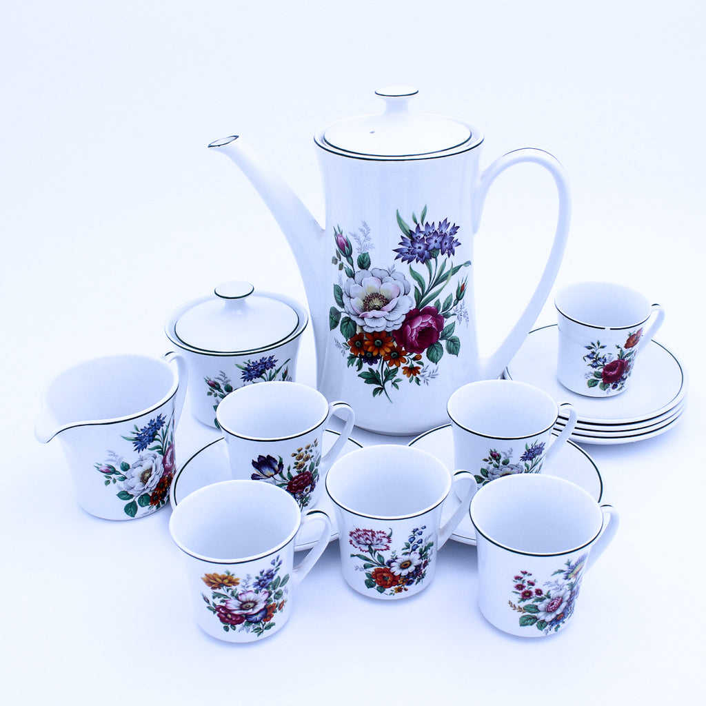 Ponesta Floral Bouquet 15pc Porcelain Demitasse Coffee Set