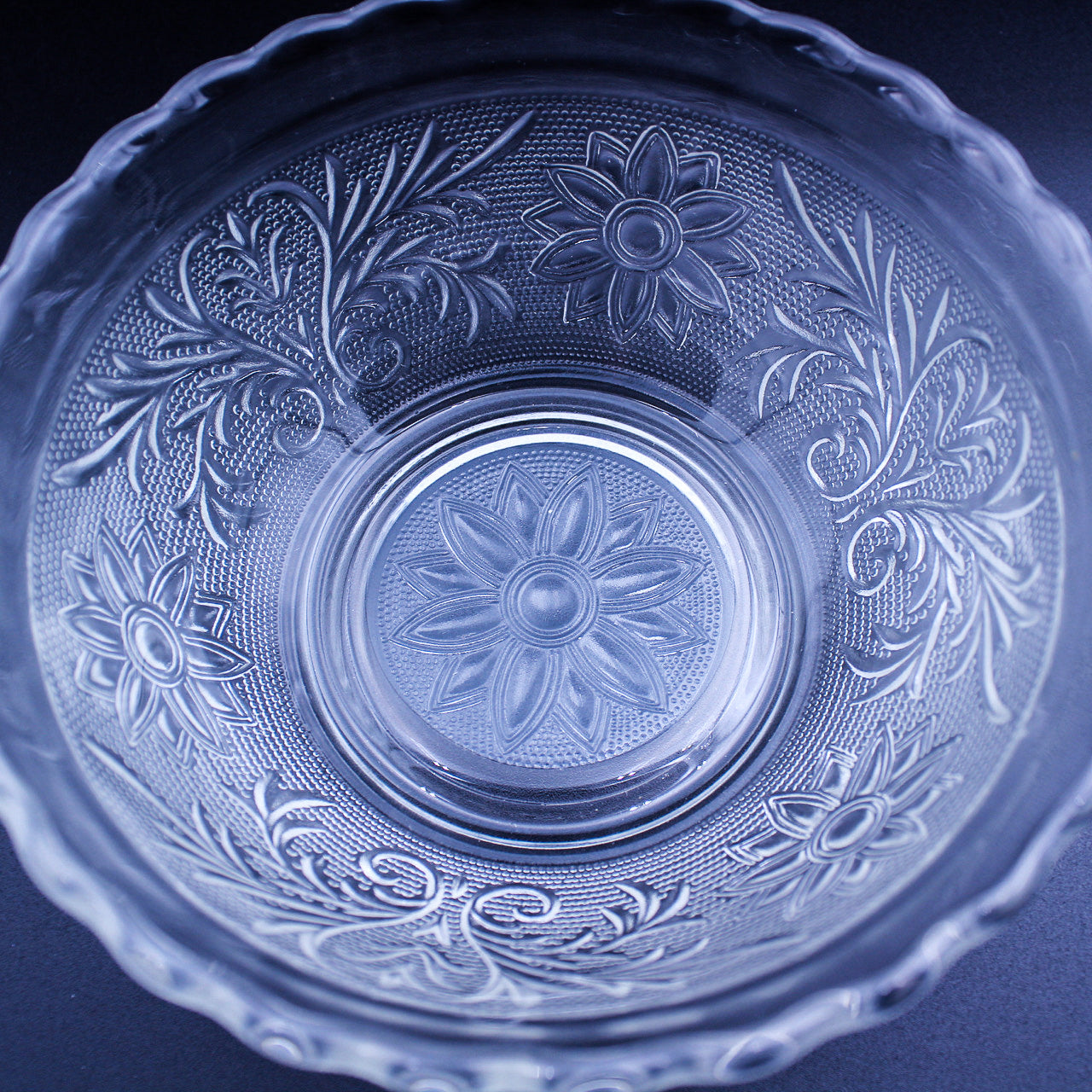 Vintage Anchor Hocking Sandwich Clear Glass Bowl (1940s–60s)