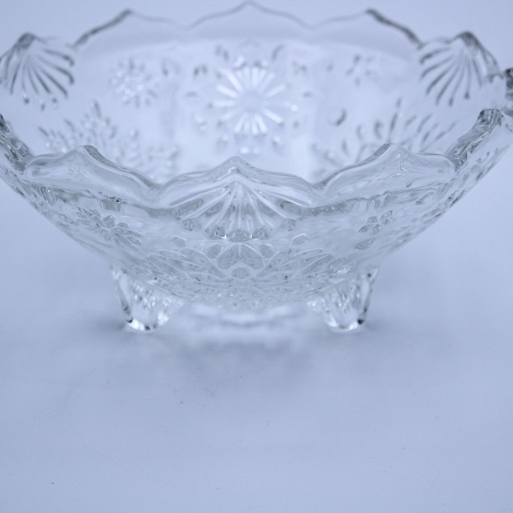 Mikasa Crystal Holiday Classics Footed Bowl with Snowflake Design
