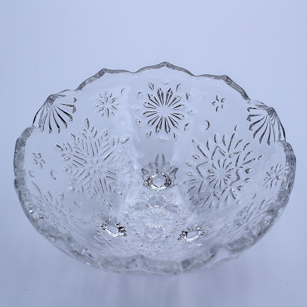 Mikasa Crystal Holiday Classics Footed Bowl with Snowflake Design